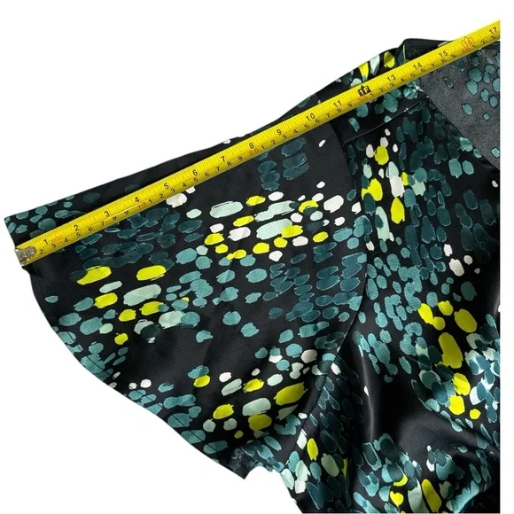 Torrid Women Midi Bubble Charm Flutter Sleeve Wrap Dotted Print Dress Sz 2X - Picture 5 of 9